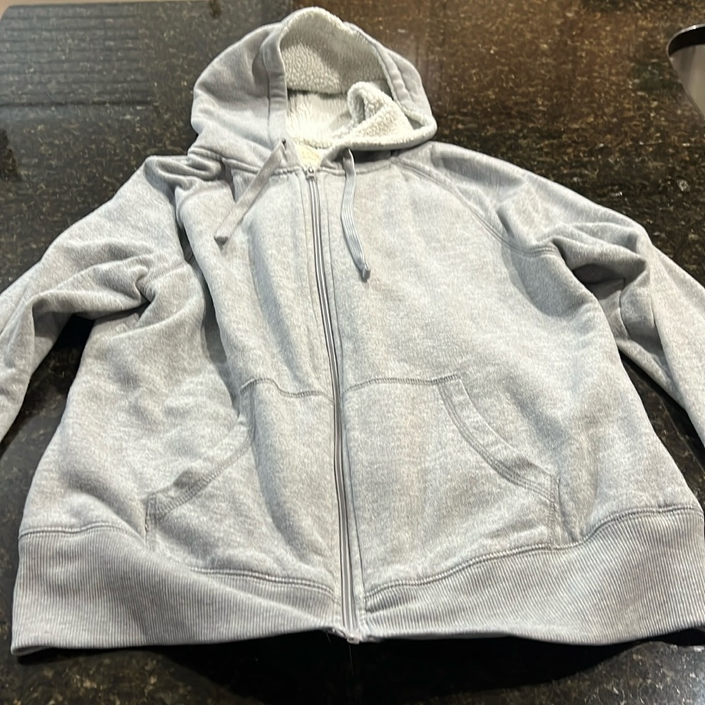 Women’s XL 16/18 gray lightweight hooded jacket